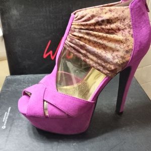 Fushia Pink, Wild Pair Brand, High Heel Shoes, Sz 7.5